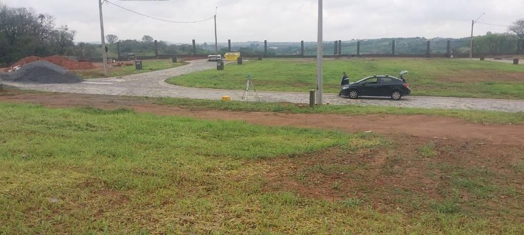 Foto do trabalho: Levantamento Planialtimétrico Cadastral no Condomínio Orbe Swiss Boulevard – Campinas/SP