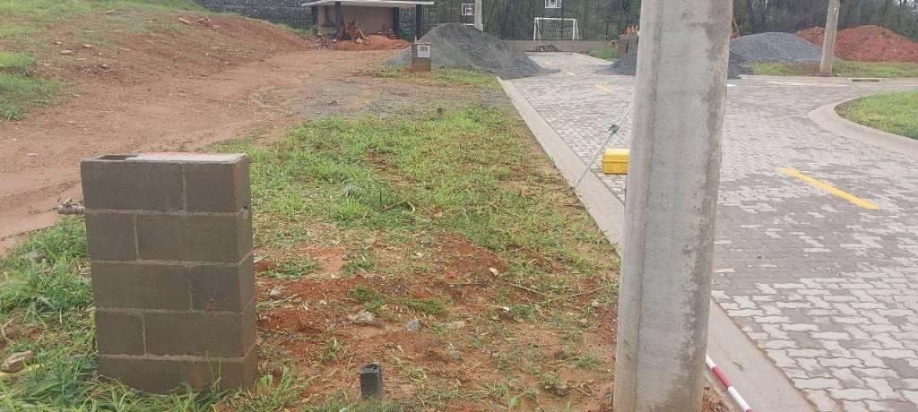 Foto do trabalho: Levantamento Planialtimétrico Cadastral no Condomínio Orbe Swiss Boulevard – Campinas/SP
